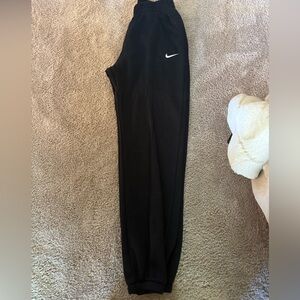 Nike Black Sweatpants with Tapered Leg Design